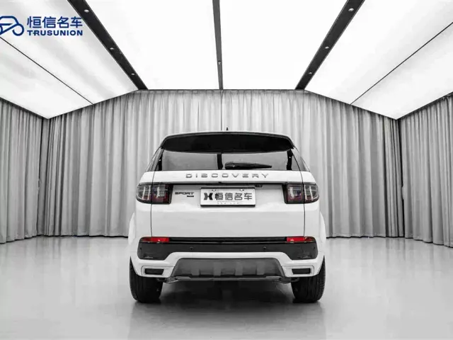 Land Rover Discovery Sport — Фото автомобиля 6