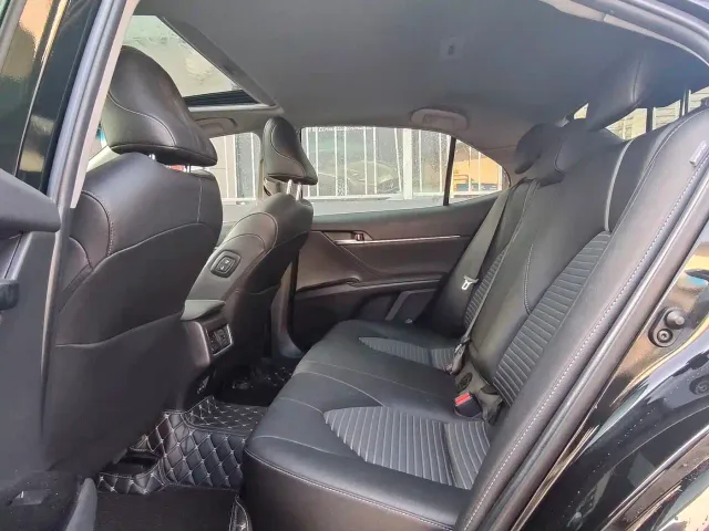 Toyota Camry — Фото автомобиля 12