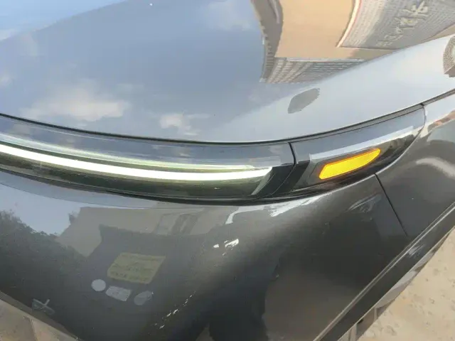 Li Auto L9 — Фото автомобиля 5