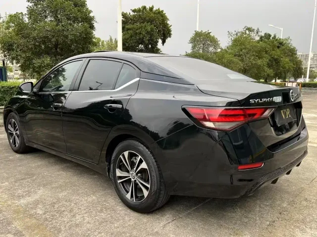 Nissan Sylphy — Фото автомобиля 6
