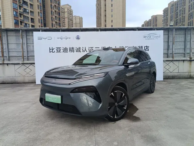 Фотография автомобиля — BYD Tang L