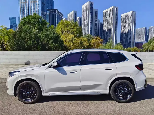 BMW X1 — Фото автомобиля 18
