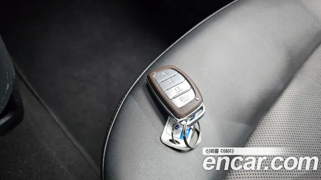 Hyundai Casper — Фото автомобиля 14