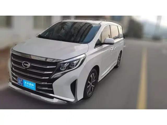 Фотография автомобиля — GAC Trumpchi M8