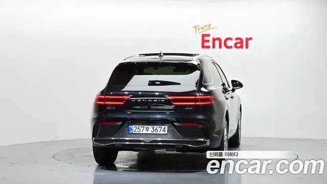 Genesis GV70 2.5T Бензин AWD — Фото автомобиля 4