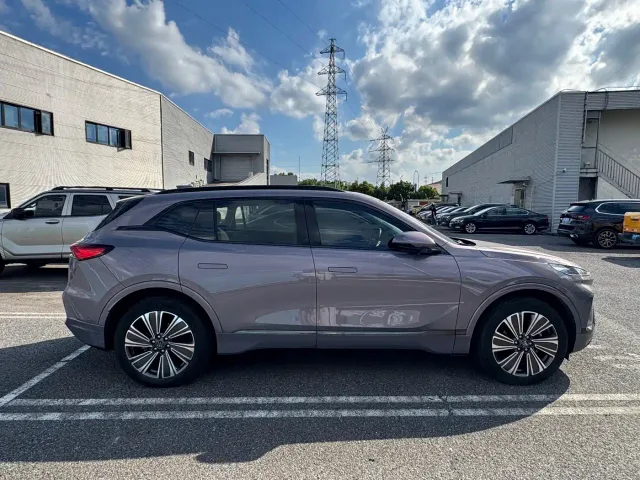 Buick E5 — Фото автомобиля 5