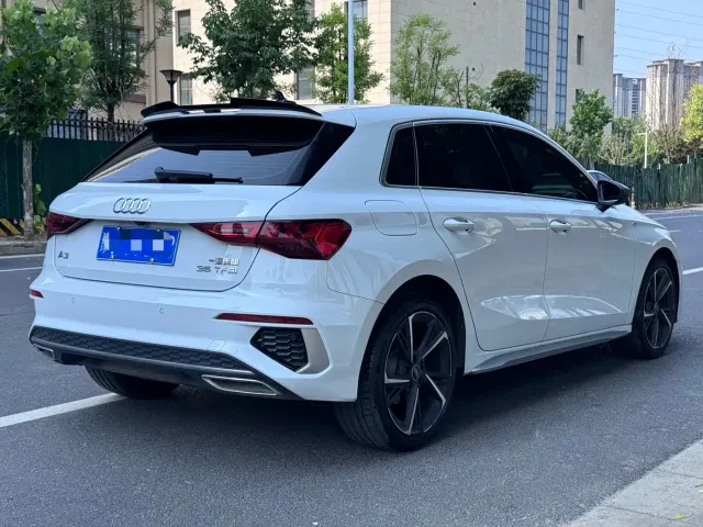 Audi A3 — Фото автомобиля 4