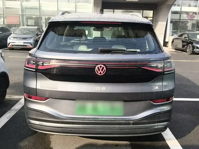 Volkswagen ID.6 X — Фото автомобиля 5