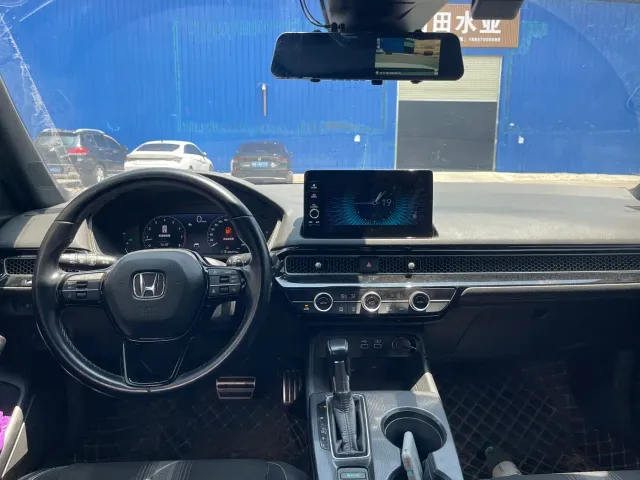 Honda Civic — Фото автомобиля 8