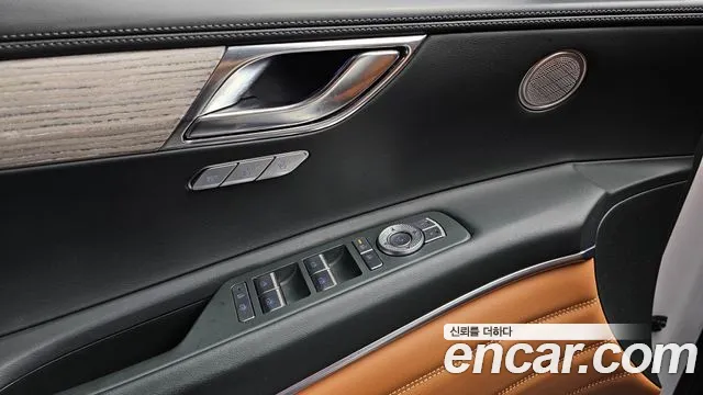 Genesis GV80 — Фото автомобиля 26