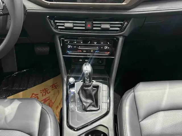 Volkswagen Tharu — Фото автомобиля 12