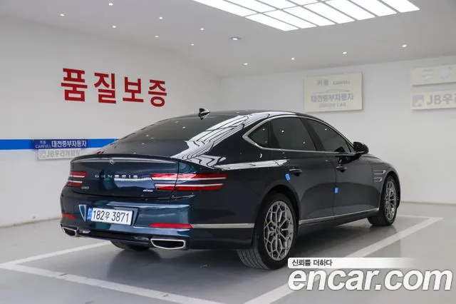 Genesis G80 RG3 — Фото автомобиля 4