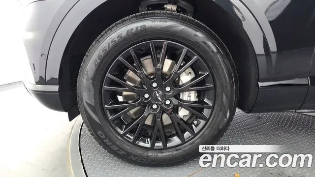 Genesis GV80 — Фото автомобиля 5