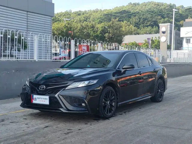 Фотография автомобиля — Toyota Camry