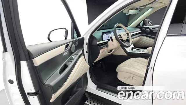 Genesis GV80 — Фото автомобиля 10