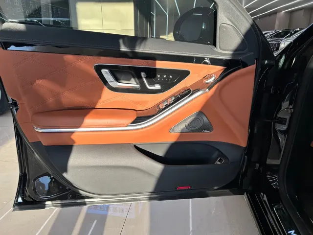Mercedes-Benz Maybach S-Class — Фото автомобиля 8