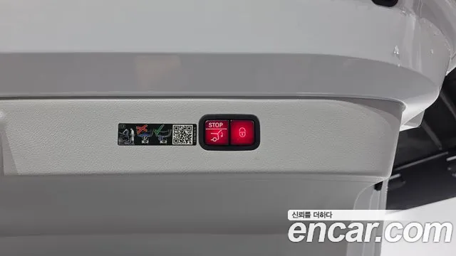Mercedes-Benz EQS — Фото автомобиля 18