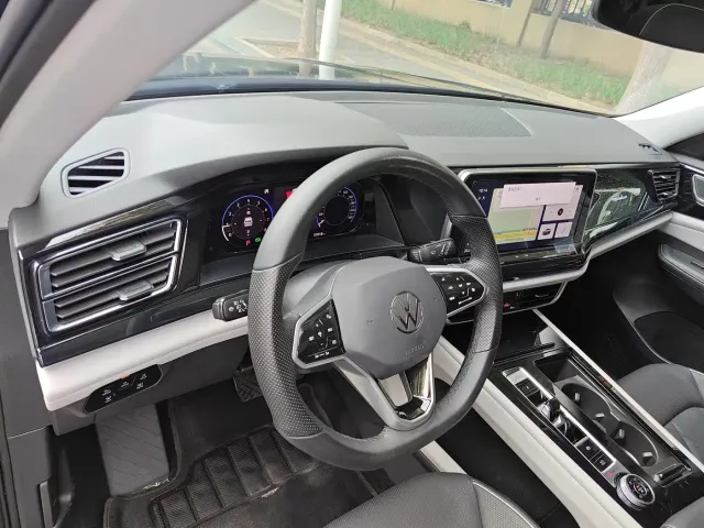 Volkswagen Teramont — Фото автомобиля 14