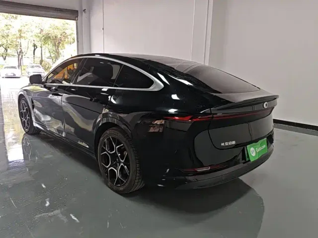 Changan Qiyuan A07 — Фото автомобиля 4