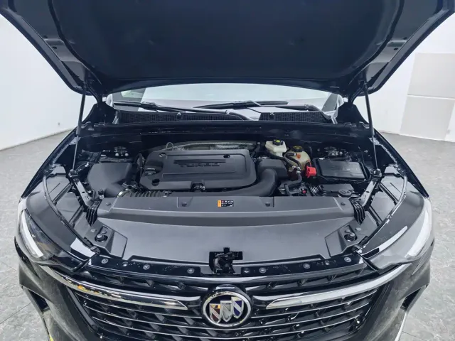 Buick Envision Plus — Фото автомобиля 13