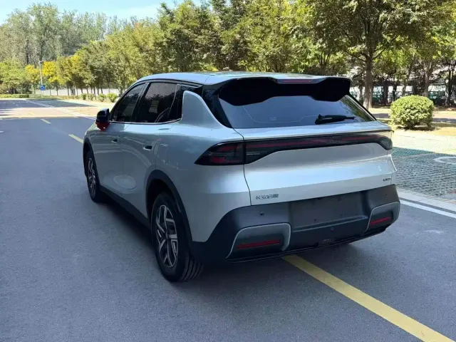 Changan Qiyuan Changan Qiyuan Q05 2026 Model Base — Фото автомобиля 4