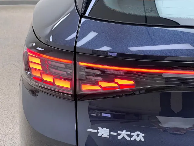 Volkswagen ID.4 CROZZ 2025 Pure Enjoyment Edition — Фото автомобиля 9