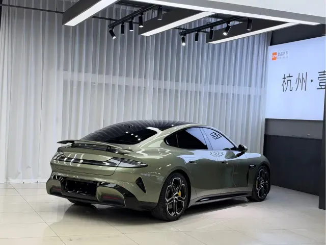 Xiaomi SU7 — Фото автомобиля 3