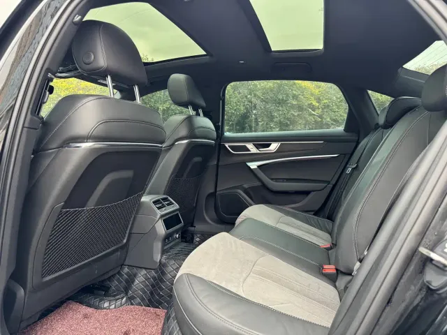 Audi A6L — Фото автомобиля 5