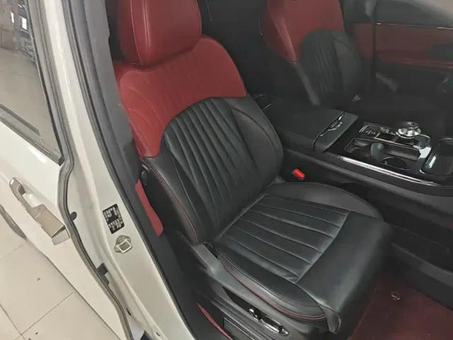 GAC Trumpchi M8 — Фото автомобиля 24