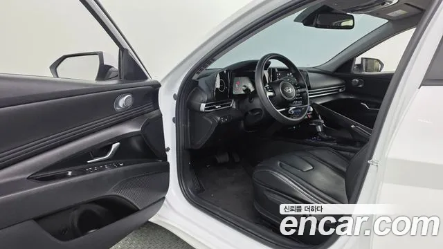 Hyundai Avante — Фото автомобиля 16