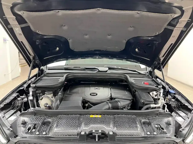 Mercedes-Benz GLE-Class — Фото автомобиля 13