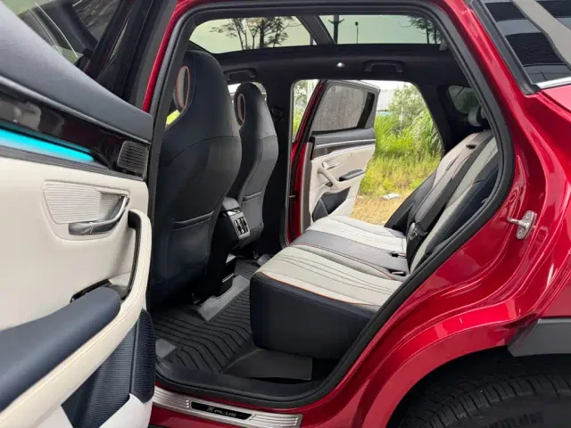 BYD Song PLUS — Фото автомобиля 10