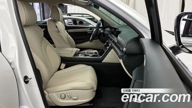 Genesis GV80 2.5T Бензин AWD — Фото автомобиля 11