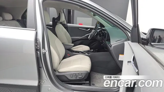 Kia Niro The All New — Фото автомобиля 17