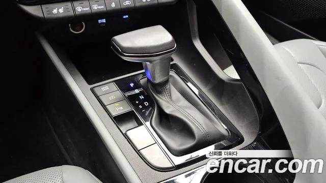 Hyundai Avante CN7 — Фото автомобиля 9