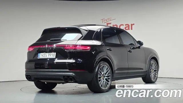 Porsche Cayenne PO536 — Фото автомобиля 2