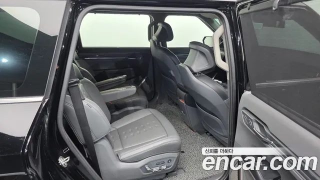 Kia EV9 — Фото автомобиля 12