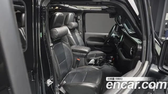 Jeep Wrangler Wrangler (JL) — Фото автомобиля 12