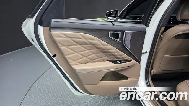 Kia K8 Hybrid — Фото автомобиля 14