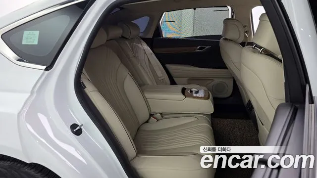 Genesis G80 Бензин 2.5 турбо AWD — Фото автомобиля 4