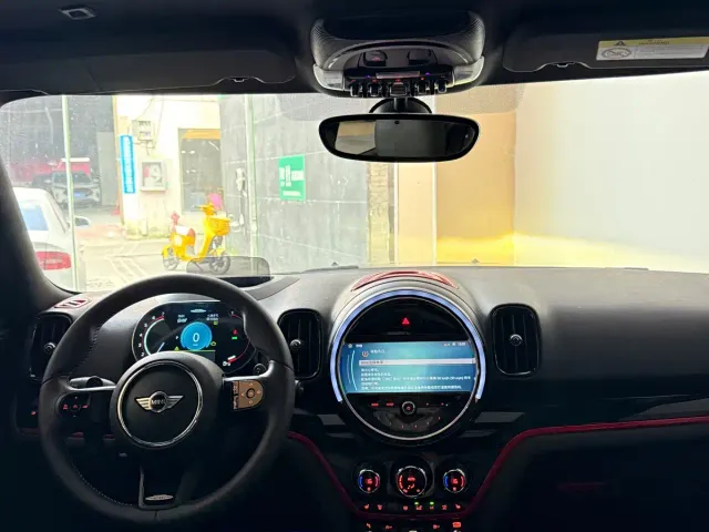 MINI Hatch — Фото автомобиля 5