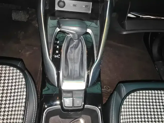 Maxus G50 — Фото автомобиля 16
