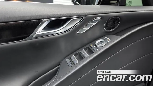 Genesis G80 RG3 — Фото автомобиля 29