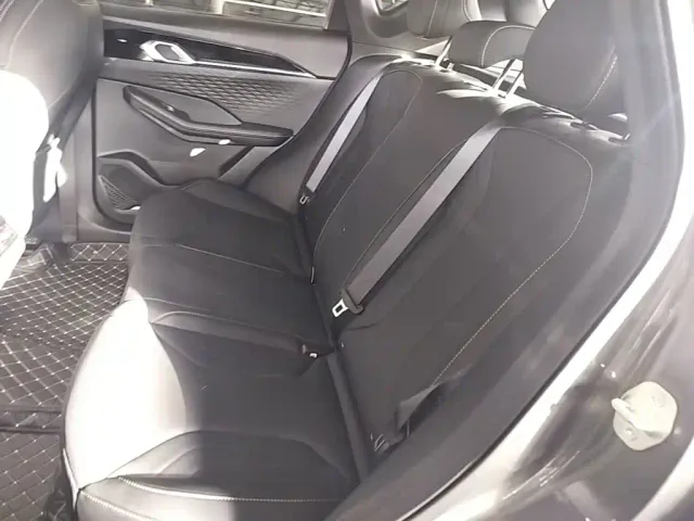 Geely Binyue — Фото автомобиля 16