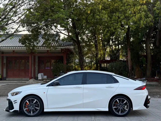 GAC Trumpchi Emkoo — Фото автомобиля 16