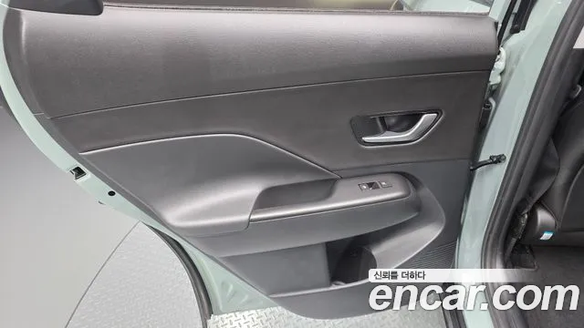 Hyundai Kona Kona (SX2) Бензин 1.6 Turbo 4WD — Фото автомобиля 25