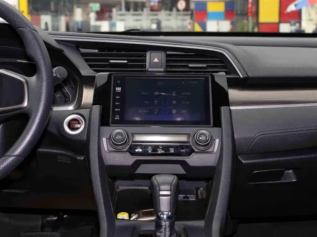 Honda Civic — Фото автомобиля 12
