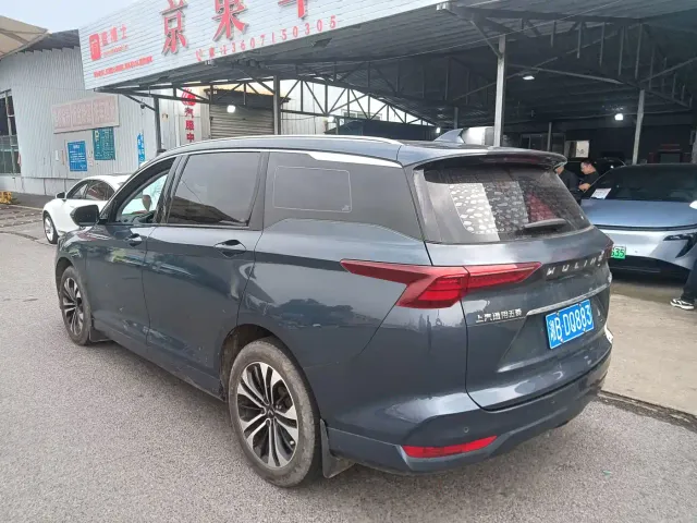 Wuling Victory — Фото автомобиля 7