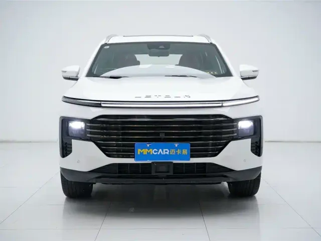 Jetour X70 Plus — Фото автомобиля 11
