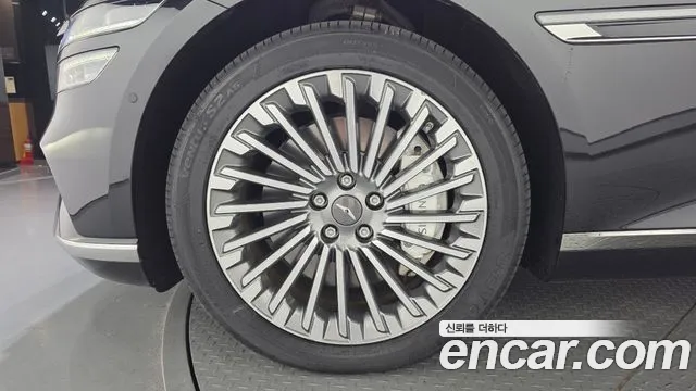 Genesis G80 RG3 — Фото автомобиля 5
